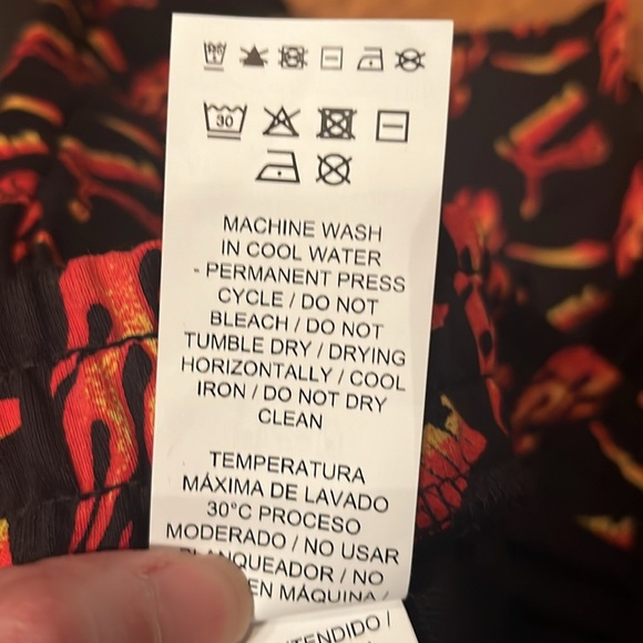 New Puma flame shorts - Picture 13 of 16